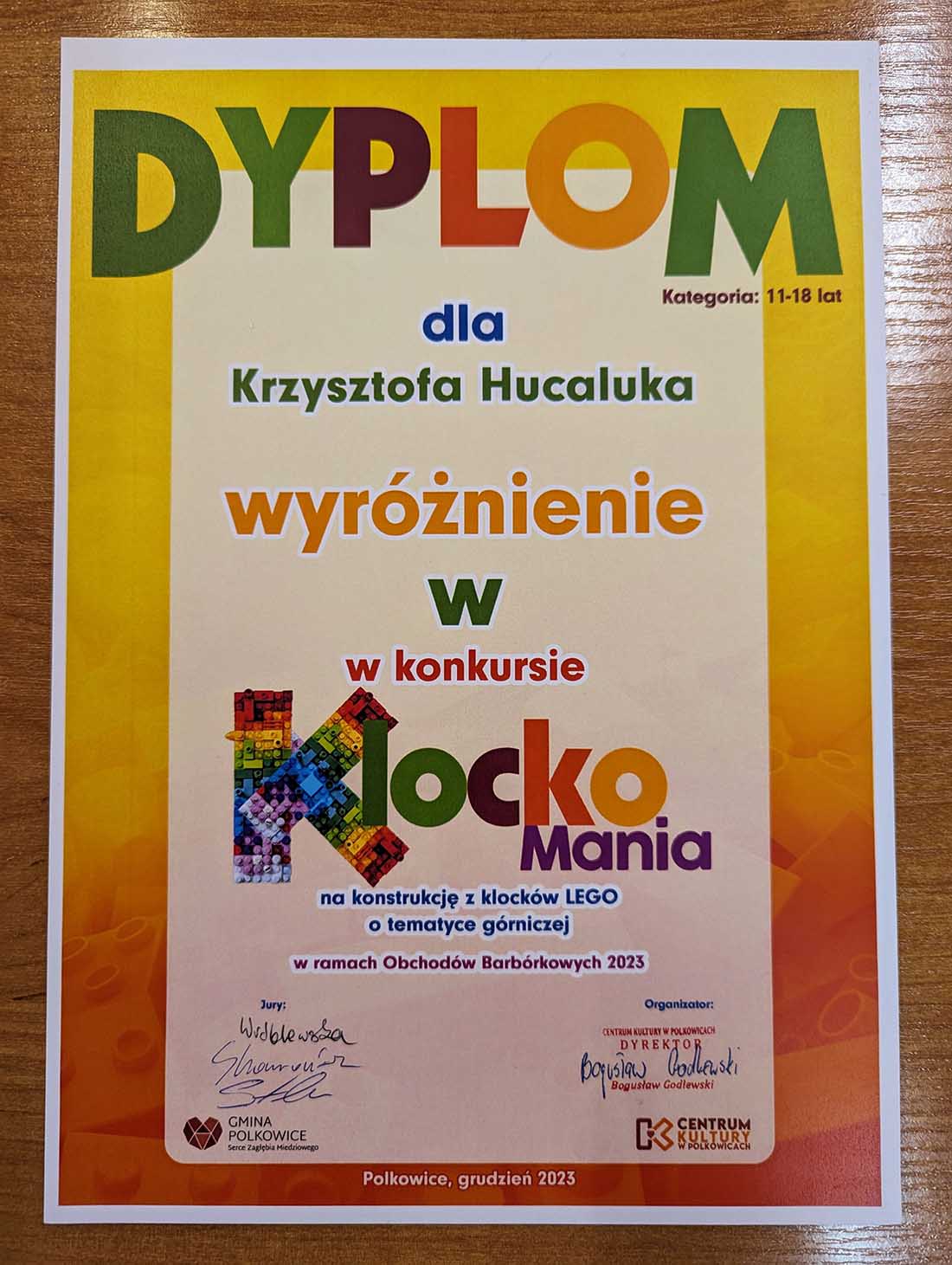 NASZ UCZEŃ