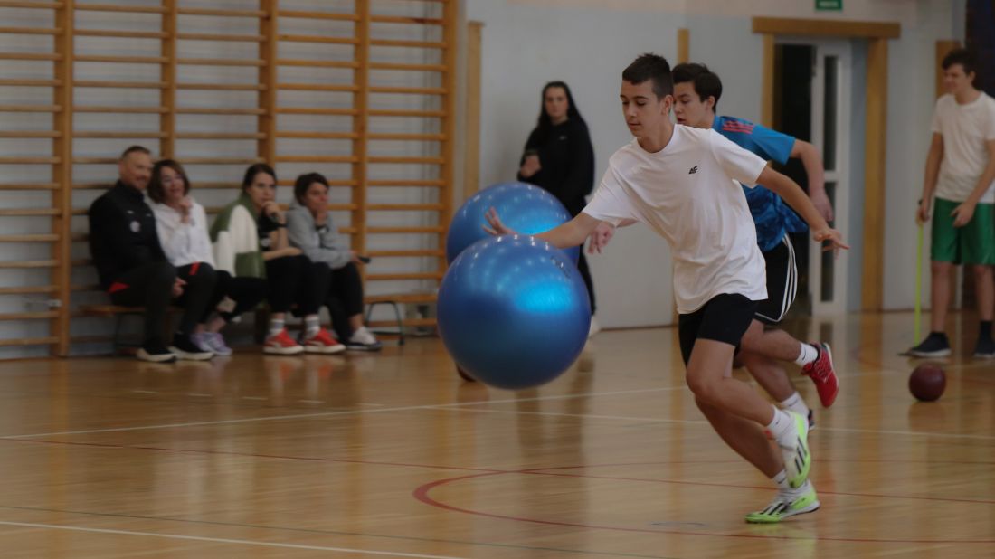 WŁÓŻ SPORTOWE GACIE
