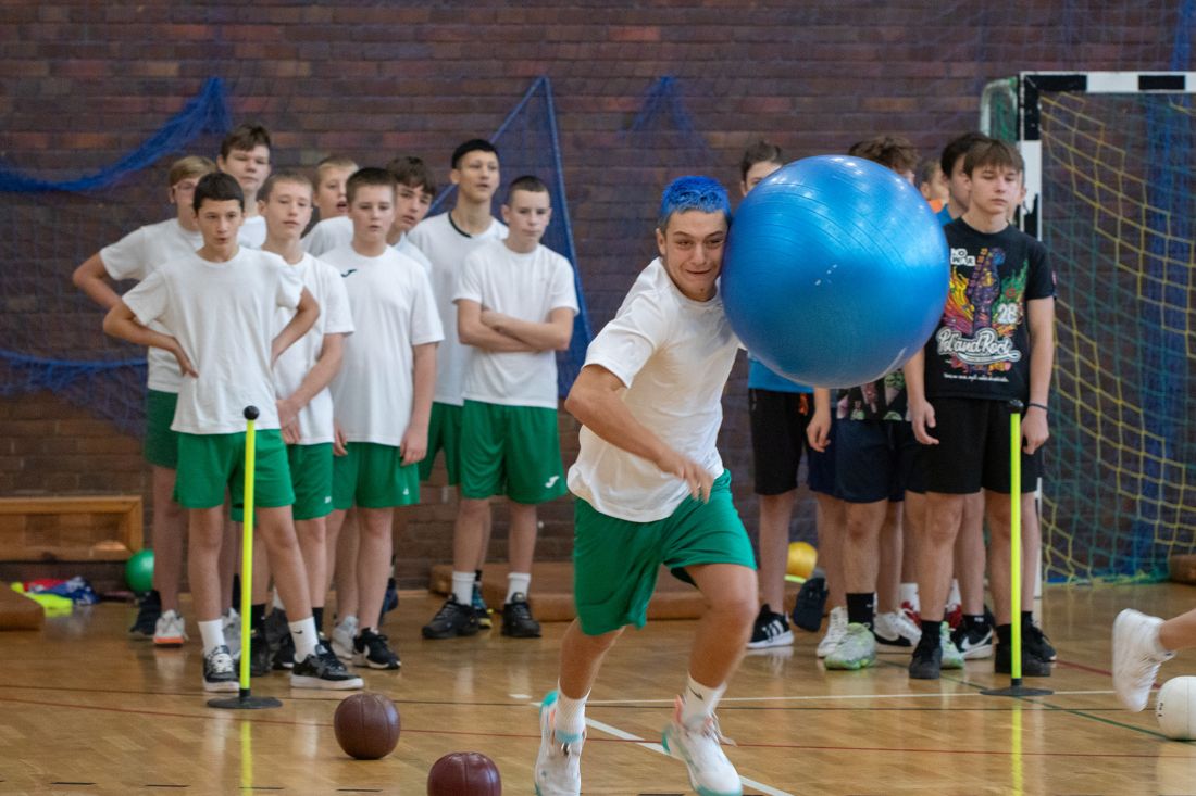 WŁÓŻ SPORTOWE GACIE