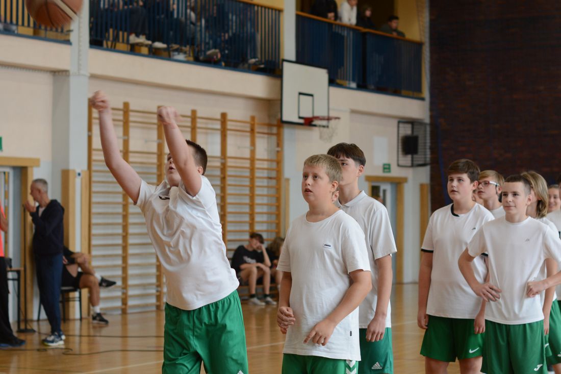 WŁÓŻ SPORTOWE GACIE