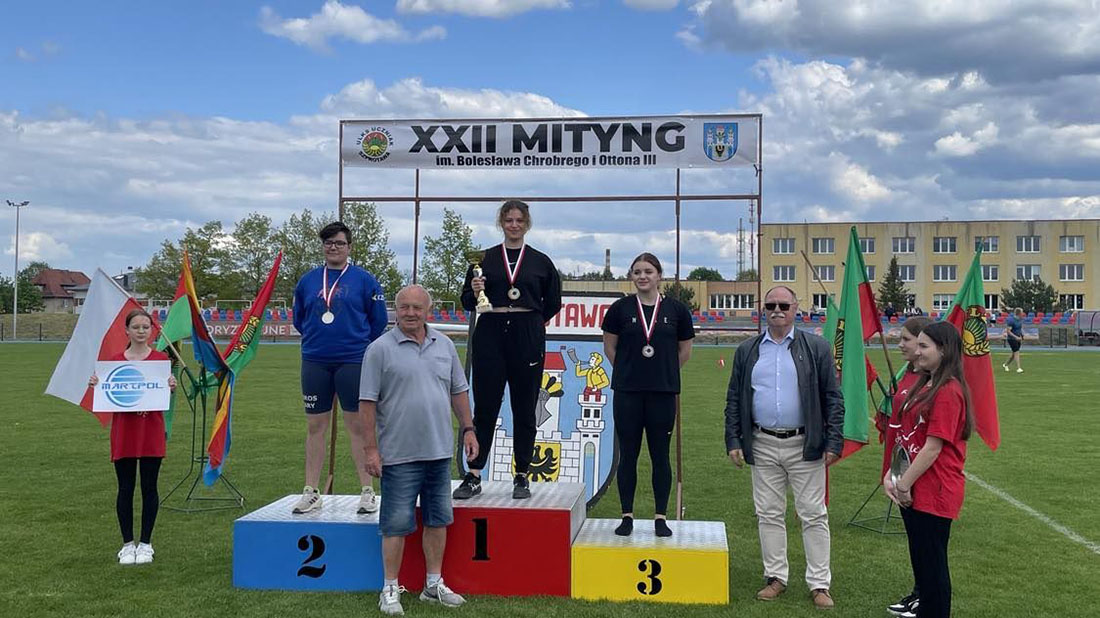 Z KOLEJNYMI MEDALAMI